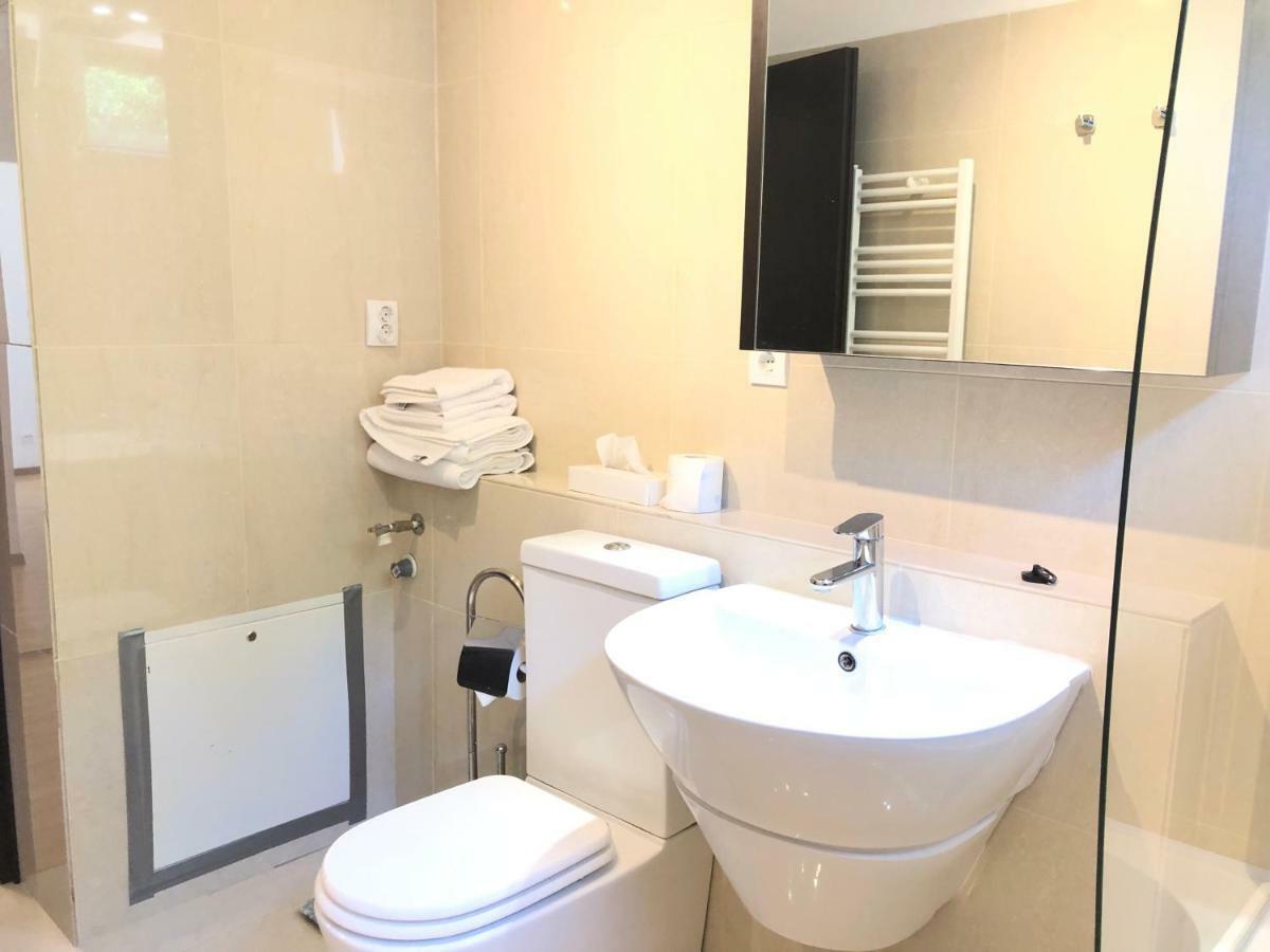 Iq Studio - Seasons Residence Braşov Esterno foto